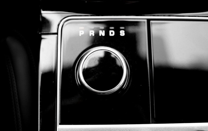 Land Rover Range Rover Velar cena 189850 przebieg: 59575, rok produkcji 2017 z Sompolno małe 781